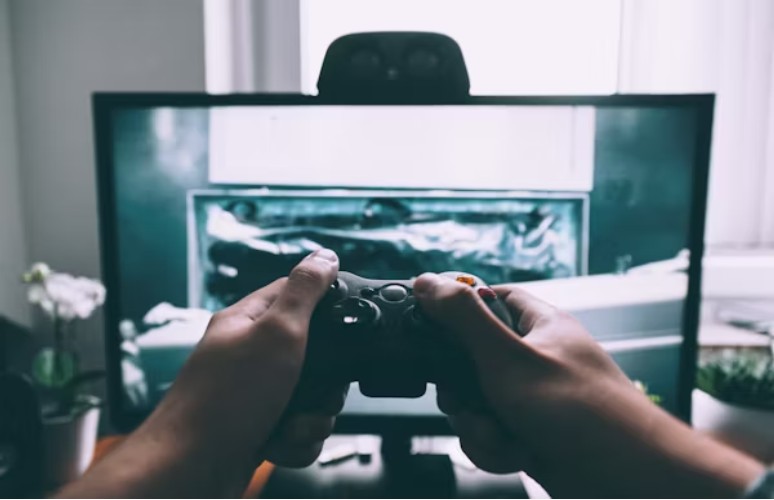 Exploring the Educational Value of Online Games