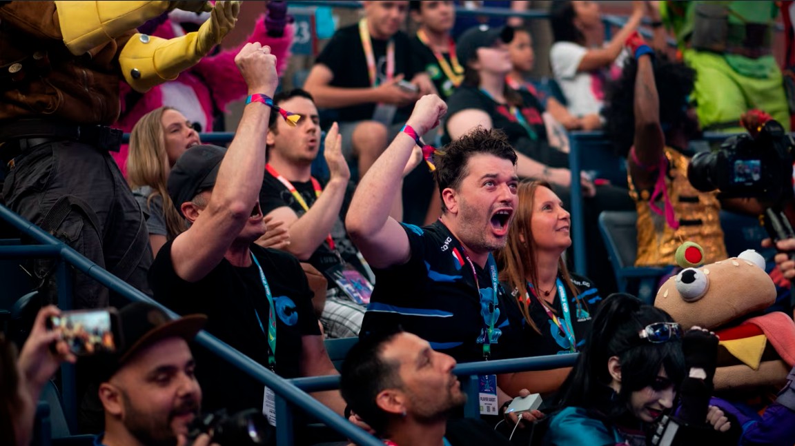 Esports Worlds Streaming: Cheering with Gamers Worldwide